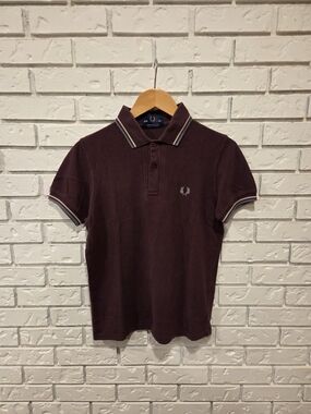 Fred Perry Men's Maroon Twin-Tip Polo Shirt